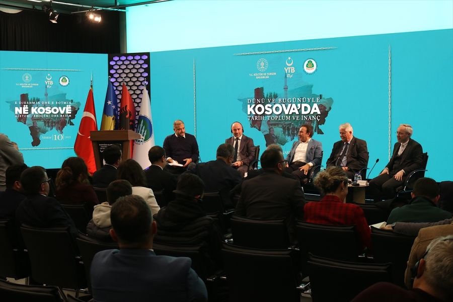 “Dünü ve Bugünüyle Kosova’da Tarih, Toplum ve İnanç” Paneli