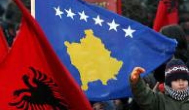 Romanya'nın Ünlü Şahsiyetleri Kosova'da