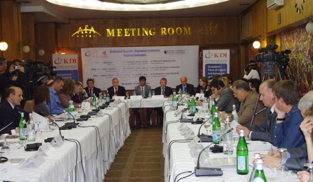 Örgütlü Suç, Toplum İçin Bir Zorluk
