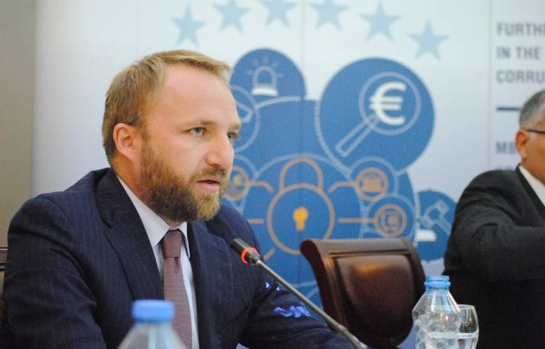 Kosova, Yolsuzlukla Mücadelede AB’den Olumlu Değerlendirme Bekliyor
