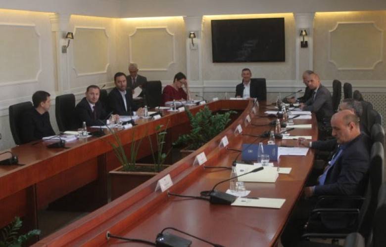 FETÖ’cüler İçin Komisyonunun Kurulması Talep Ediliyor