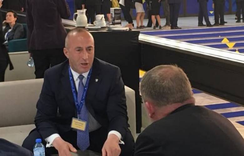 Haradinaj, Rasmussen ile Bir Araya Geldi
