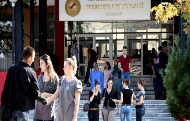 Priştine Üniversitesine Bu Yıl 8.411 Öğrenci Kaydını Yaptırabilecek