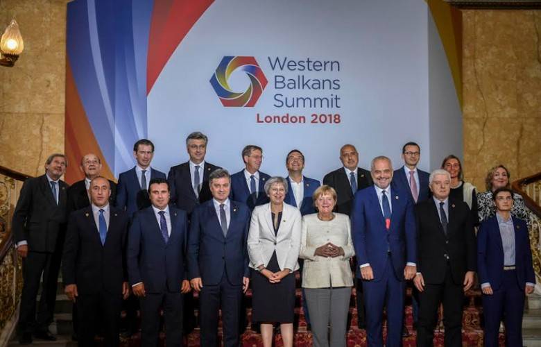 Haradinaj Vizelerin Kaldırılacağına İnanıyor