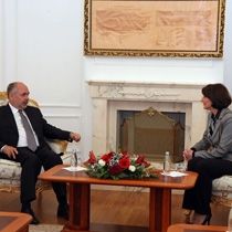 Jahjaga:Vize Muafiyeti Vazgeçilmez Süreç