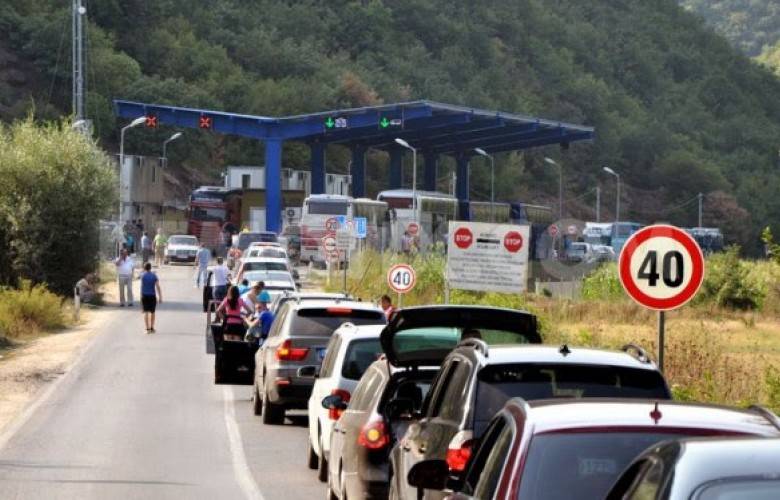 Merdare’de Beş Saate Kadar Bekleniyor