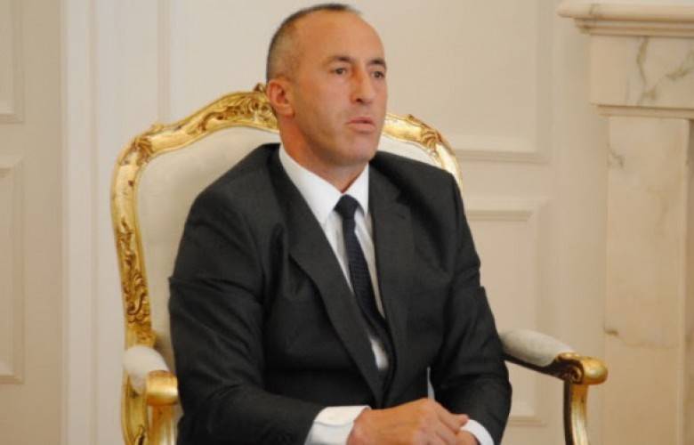 Haradinaj Yakova’daki Çifte Cinayeti Kınadı