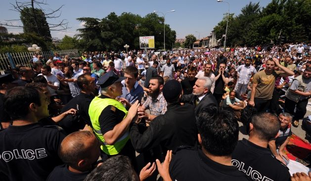 Priştine Merkezine Cami Tartışması Büyüyor