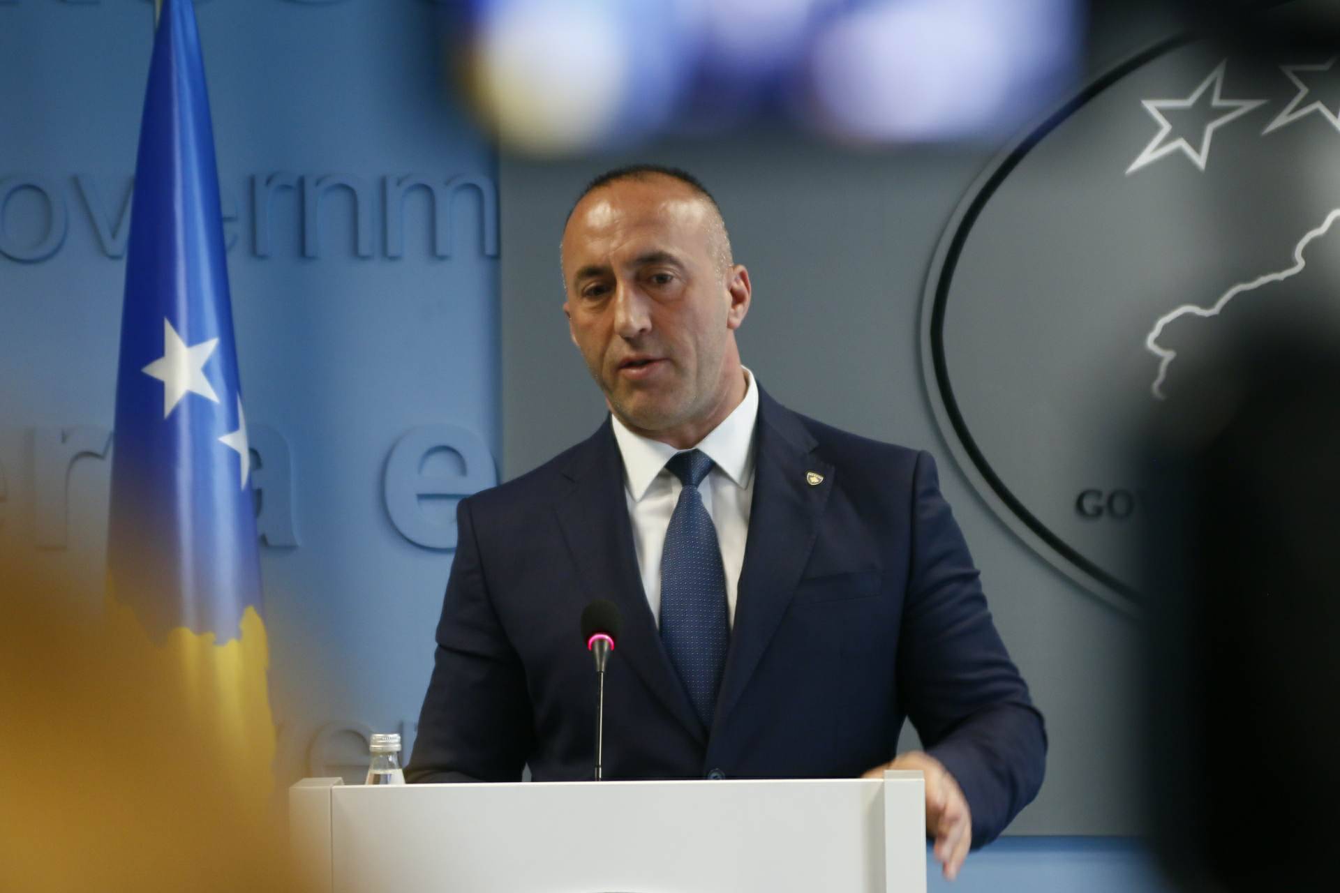 Haradinaj, Macron’un Belgrat Ziyaretini Yorumladı