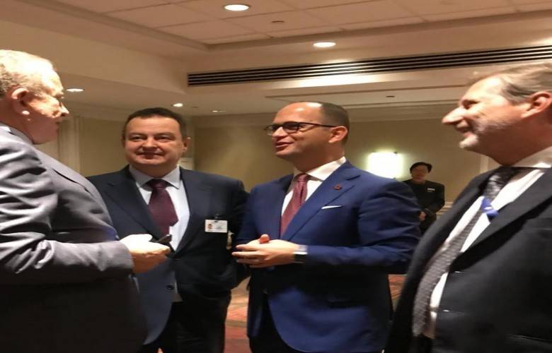 Pacolli,  Daçiç ile Bir Araya Geldi