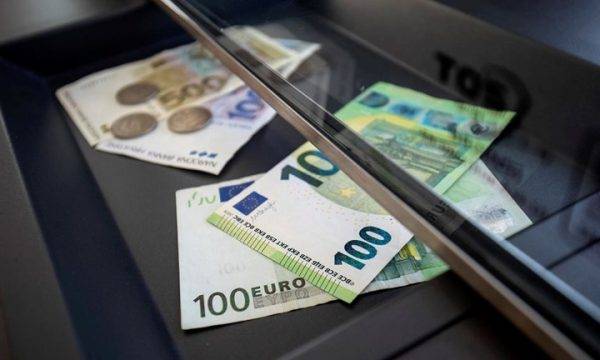 Muhalefet, Asgari Ücretin 400 Euro Olmasını İstiyor