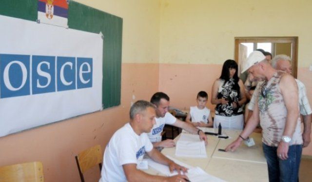 Belgrat, Sırbistan'da da Oy Kullanma Merkezlerinin Olmasını İstiyor