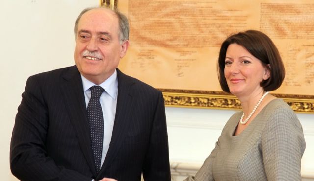 Jahjaga: Karadağ ile İyi İlişkileri Ortak Sınır Noktaları Pekiştirecek
