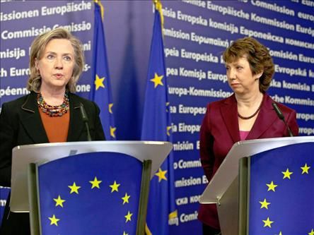 Clinton ve Ashton, Priştine- Belgrad Diyalogunu Destekliyor
