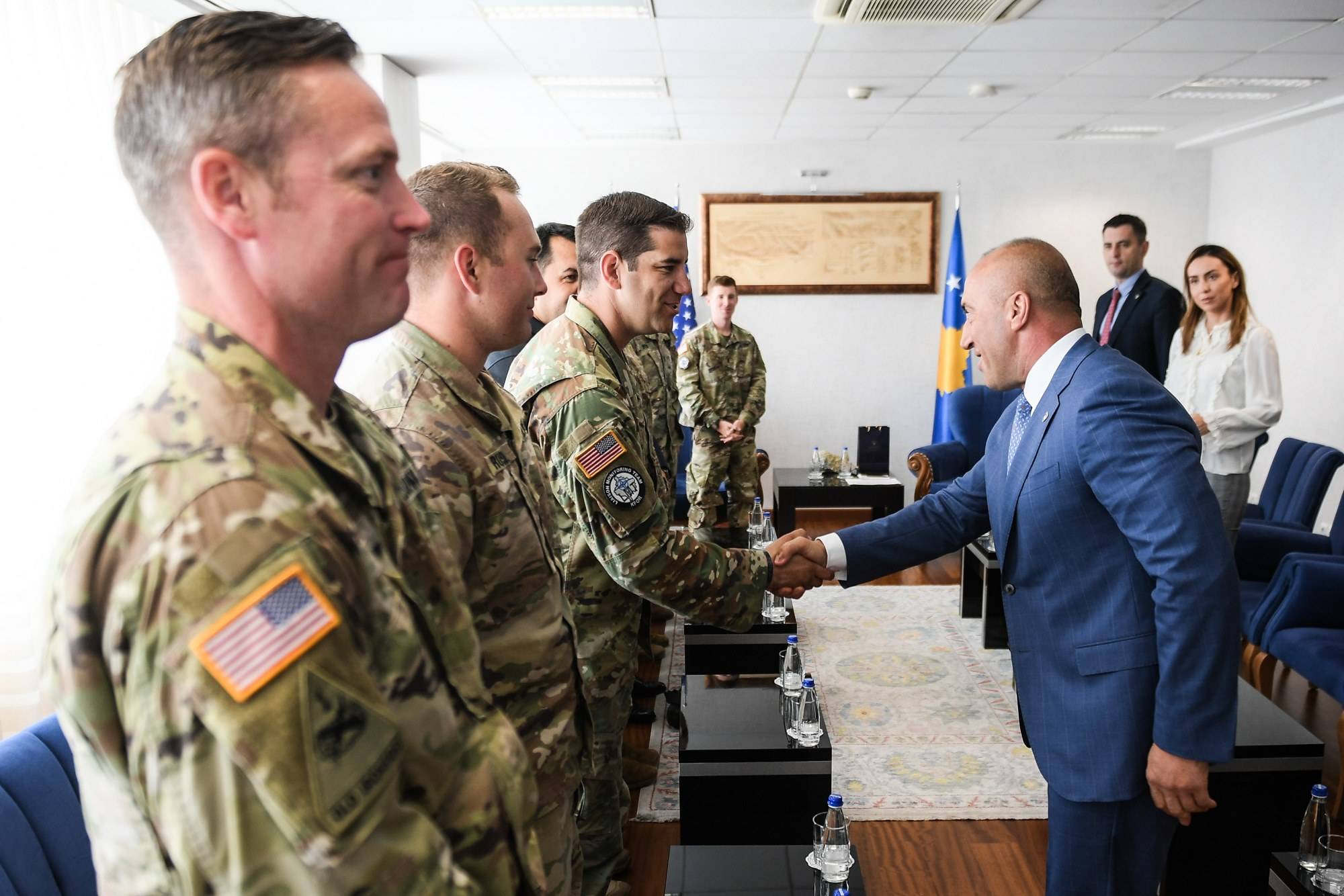 Haradinaj, Amerikan Askeri Heyetiyle Görüştü