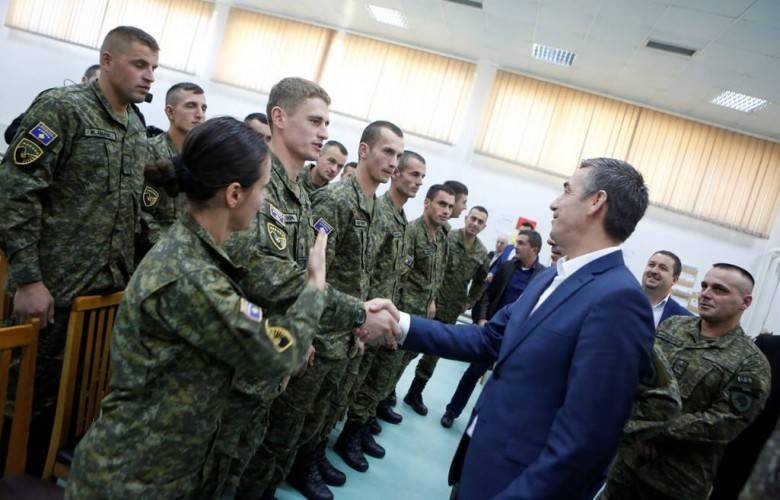 Veseli, Ordunun Kurulmasını Selamladı