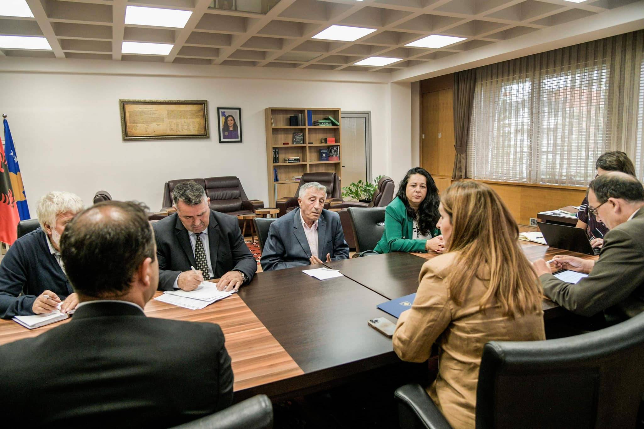 SBASHK: Hükümet Çözüm İstemiyor-Greve Devam