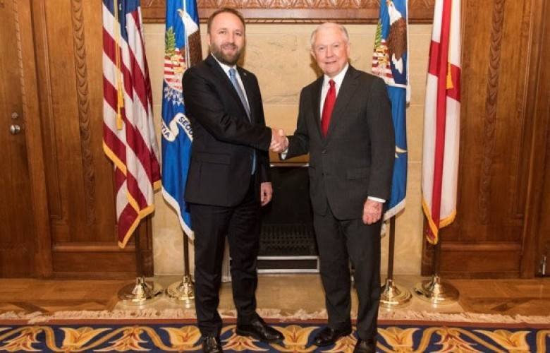 Tahiri,  ABD Genel Savcı Jeff Sessions İle Görüştü