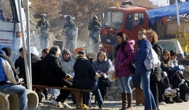 Büyükelçiler Yaralanan KFOR Askerlerini Ziyaret Etti