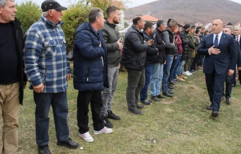 Haradinaj, Shala Ailesini Ziyaret Etti