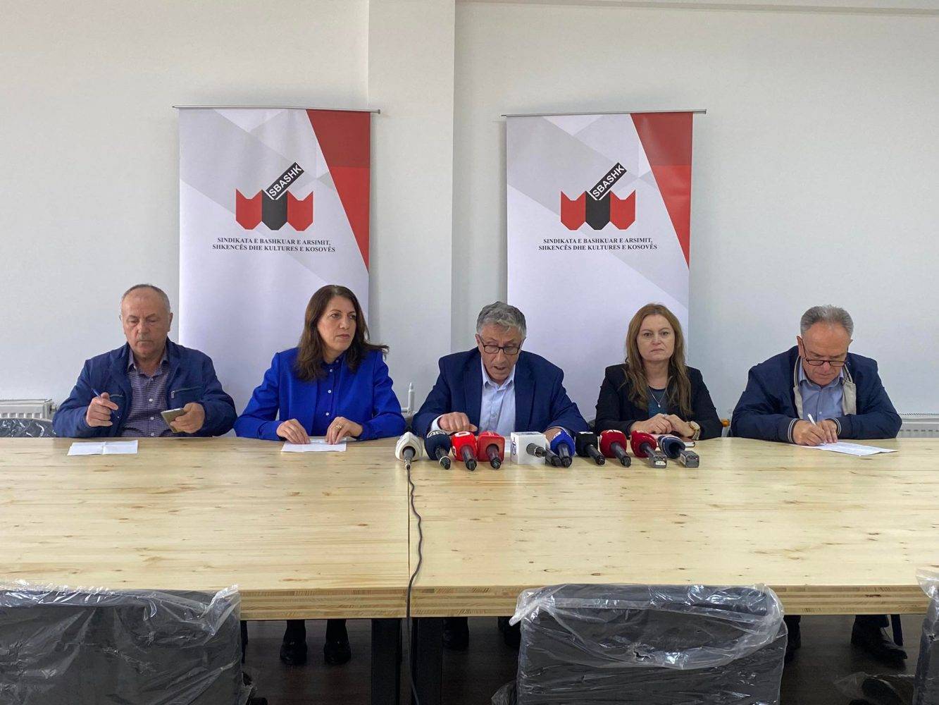 SBASHK: Nagavci Tek Taraflı Karar Verdi- Dersler Telafi Edilmeyecek