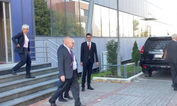 QUINT Büyükelçileri Kurti ile Görüştü, Ancak Basına Açıklama Yapmadı