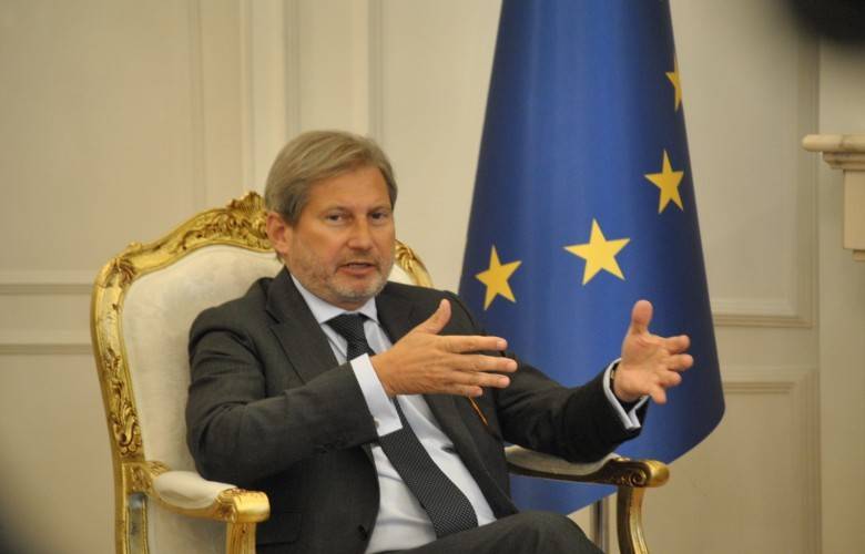 Sırbistan ve Bosna’ya Vergiler, Hahn’ı Kosova’ya Getiriyor