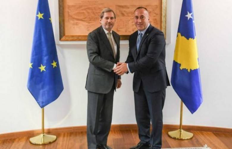 Kosova Sırbistan’a Vergi Uygulamaya Mecbur Kaldı