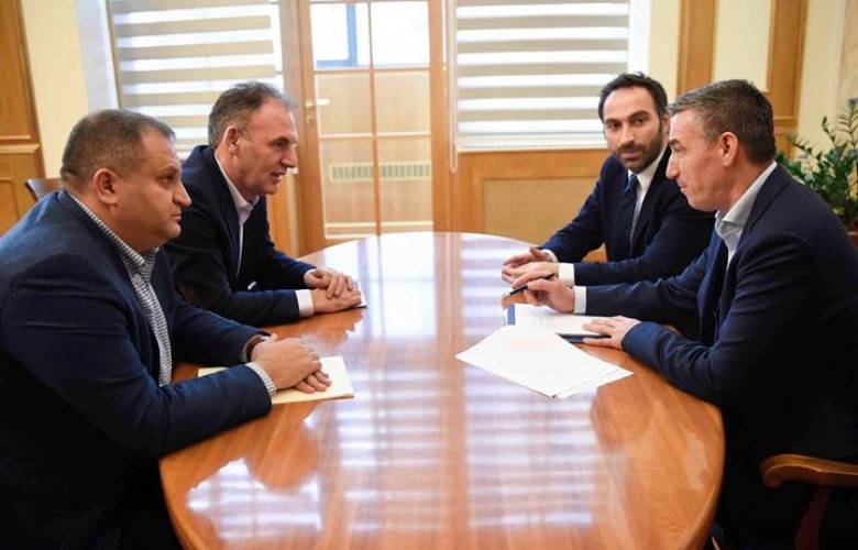 Veseli’den Diyalog Eşbaşkanlarına Destek