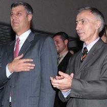 Krasniqi ve Thaçi Vatandaşlara Yeni Yılı Kutladı