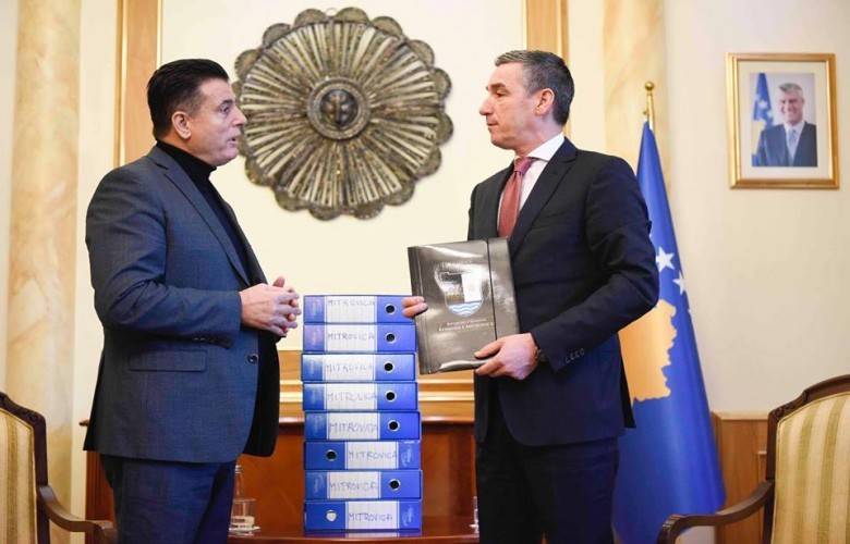 Mitroviça’nın Birleşmesi İçin İmza Mektubu Veseli’ye Teslim Edildi