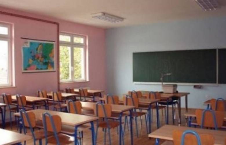 Eğitimcilerin Grevi Bugün de Devam Etti