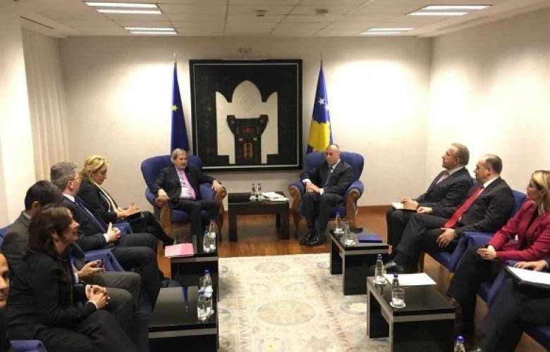 Hahn, Haradinaj ile Görüştü