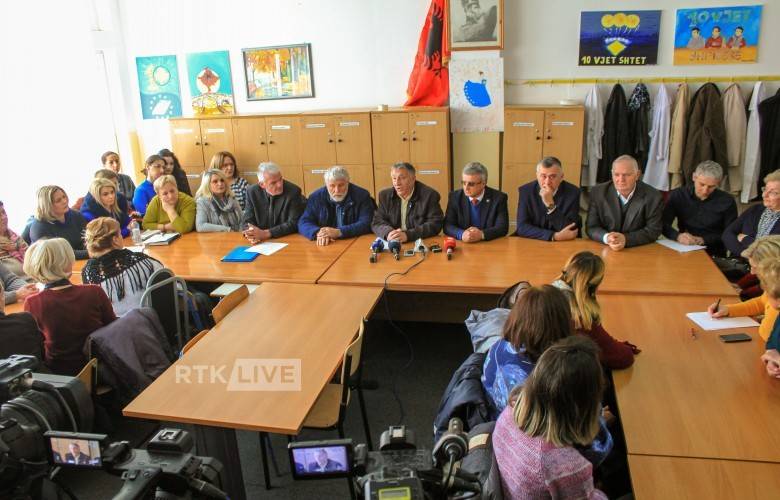 Arnavutluk Eğitim Sendikasından Kosova Eğitimcilerine Destek