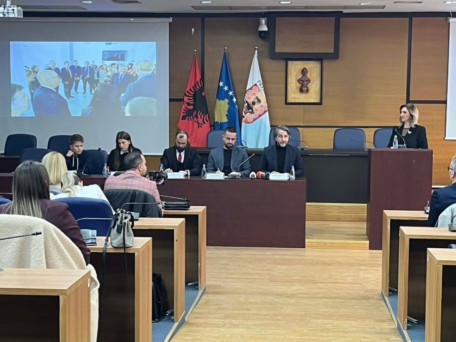 Priştine Belediyesi: Eğitim Geleceğin Altyapısına Yatırımdır