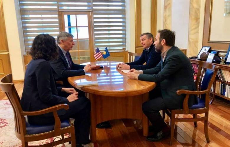ABD ile İlişkilerin Korunmasını ve Verginin Şartlı Askıya Alınmasını İstiyor