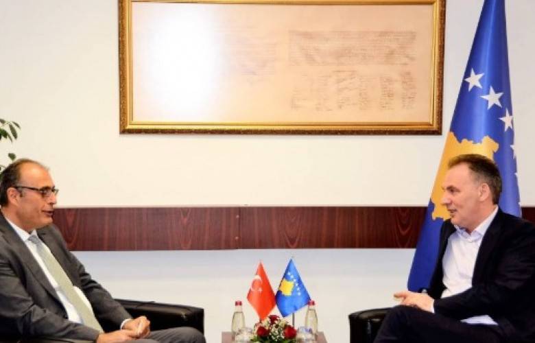 Limaj, Türkiye Büyükelçisini Kabul Etti