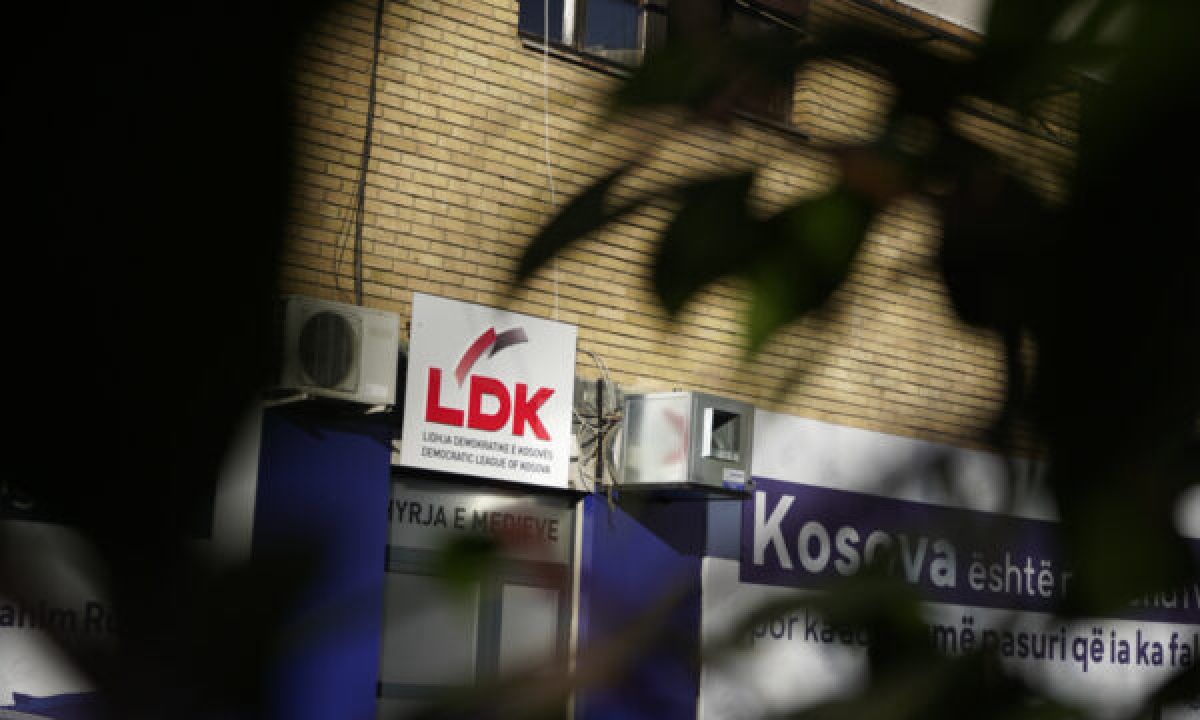LDK: Hamza ve Gjini ile Sağlıklı İletişimimiz Var