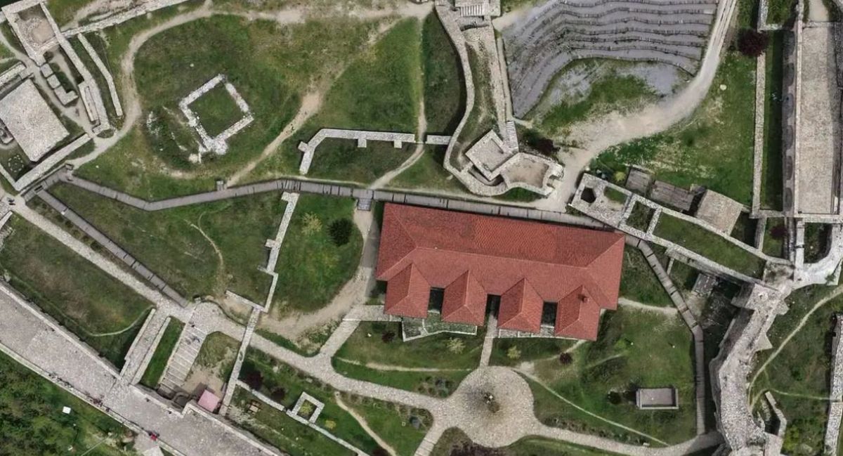 Prizren Kalesi Ziyaretçilere Yeniden Açıldı