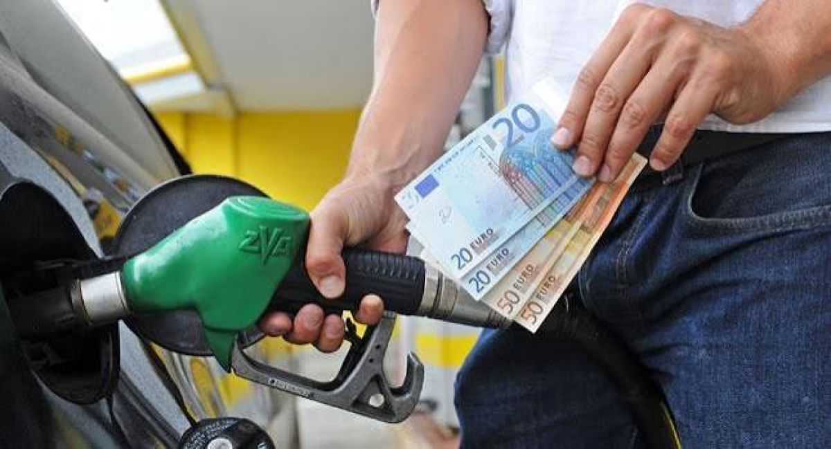 Bugünkü Akaryakıt Fiyatları: Motorin 1,75 Euro