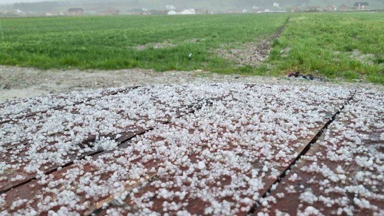 Dolu ve Yağmur - Kosova'nın Bazı Belediyeleri Fırtınadan Etkilendi