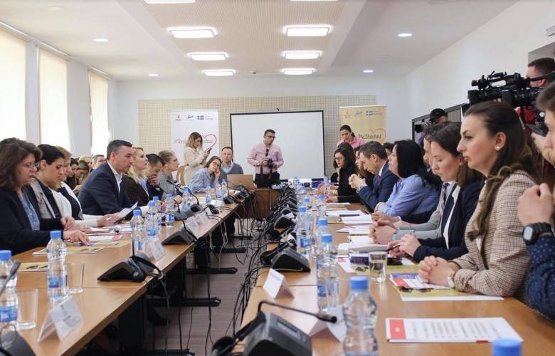 Kadın ve Çocuklara  Karşı Şiddet Asla Tolere Edilmemeli