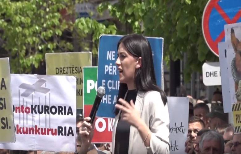 Yolsuzluk Skandalları Acilen Soruşturulmalı