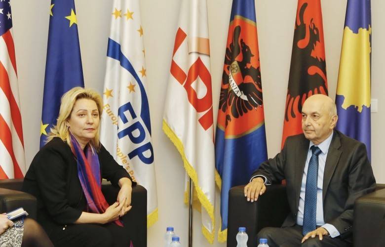 LDK Kosova’daki Gelişmelerde Yapıcı Röle Sahip Olsun
