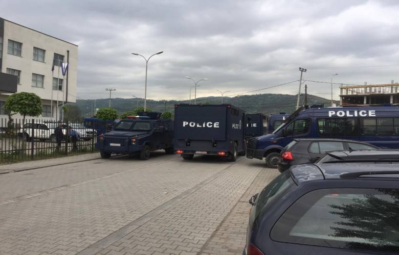 Zubin Potok’ta Polis Operasyonu Tamamlandı