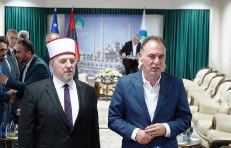 Barış,  Rahmet ve Sevgi Diledi