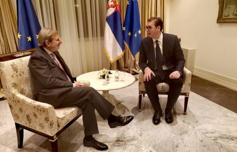 Hahn, Belgrat Yetkilileriyle  Kosova ile Diyalogu Görüşecek