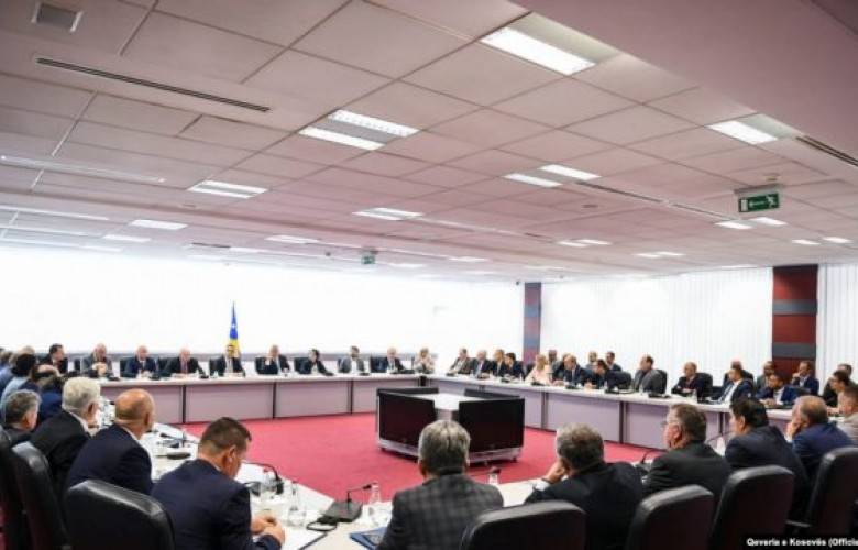 Gelecek Hükümet’te de Bakan ve Bakan Yardımcılarının Sayısı Kabarık