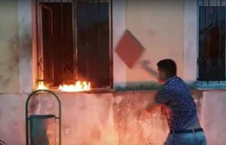 İki Tutuklu Ceza Evinde Yangın Çıkardı