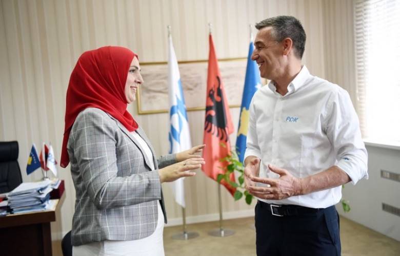İlahiyat Öğretim Üyesi Besa Ismaili PDK’ya Dahil Oldu